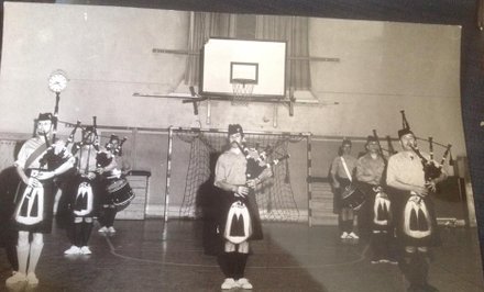 Former Thistle Pipe Band-Tannasg Pipe Band